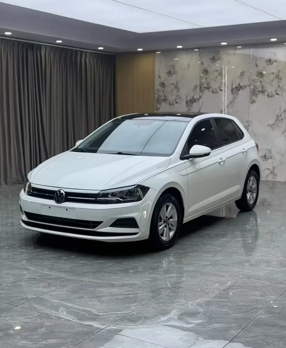 Volkswagen Polo Polo 2023 Plus 1.5L Automatic Colorful Technology Edition 2024 — photo 1, buy with delivery to Moscow