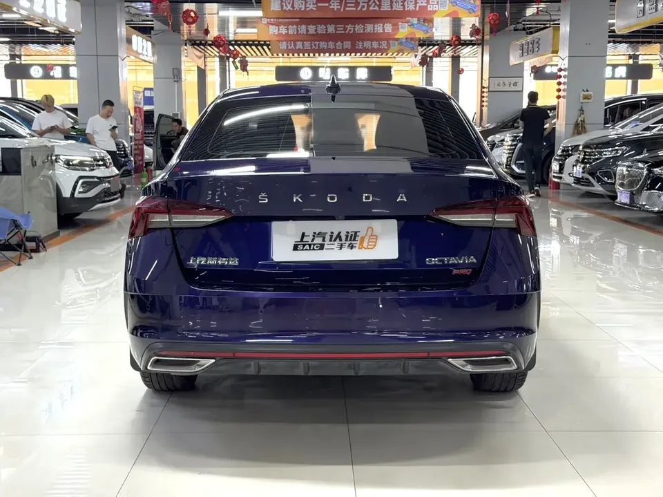 Skoda Octavia Octavia 2022 PRO TSI280 DSG Luxury Edition 2022 — thumbnail 4