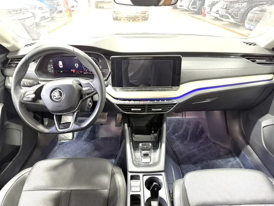 Skoda Octavia Octavia 2022 PRO TSI280 DSG Luxury Edition 2022 — thumbnail 5