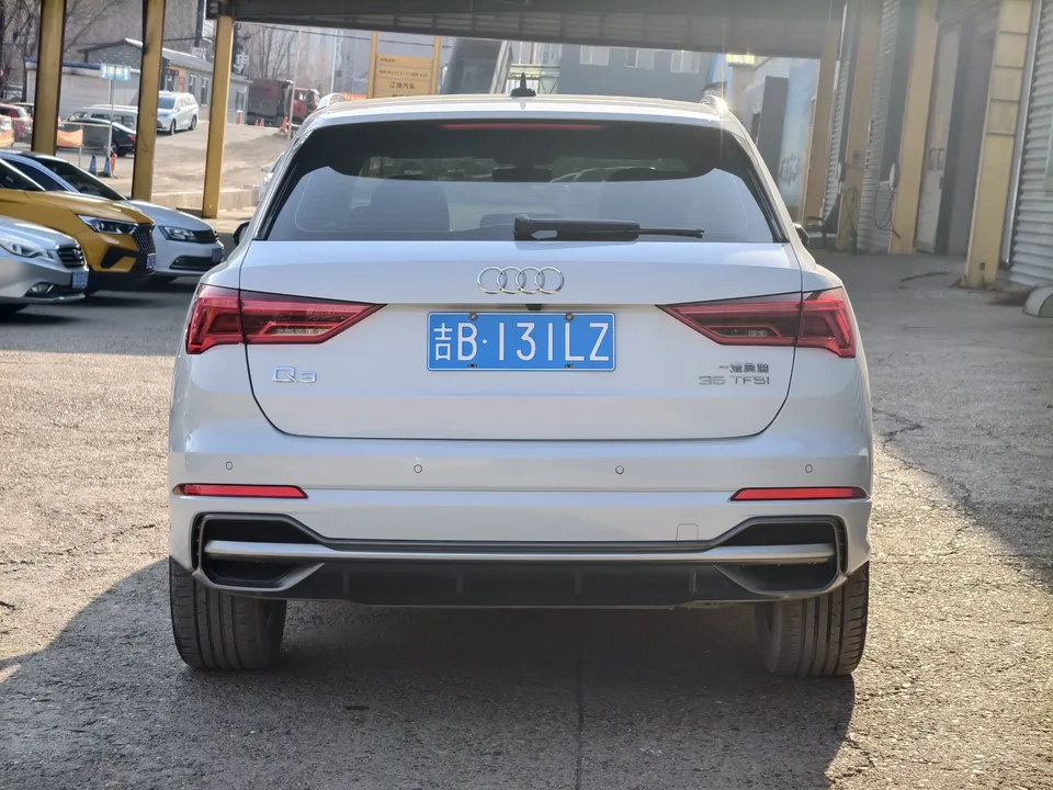 Audi Q3 Audi Q3 2021 35 TFSI Progressive Elegance 2022 — thumbnail 2