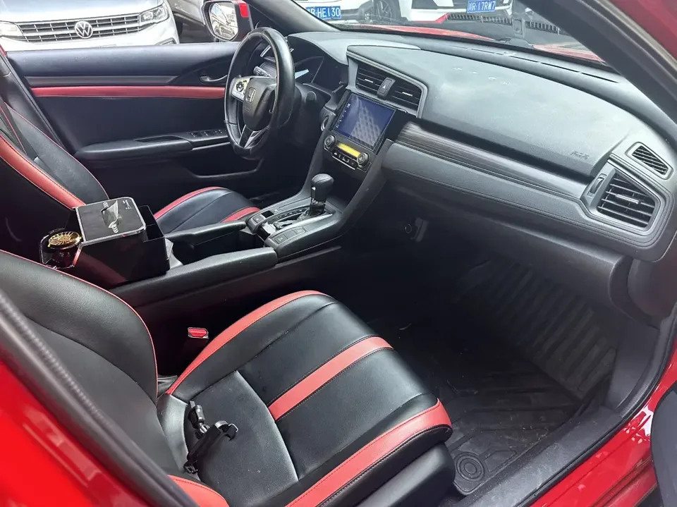 Honda CIVIC Civic 2020 HATCHBACK 220TURBO CVT New Control 2022 — миниатюра 2