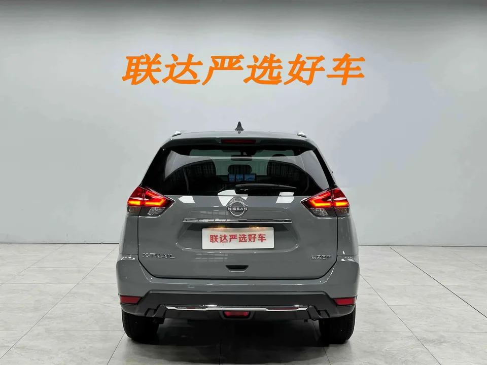 Nissan X-Trail Qijun 2025 Honor 2.0L 2WD Leading Edition 2025 — thumbnail 2