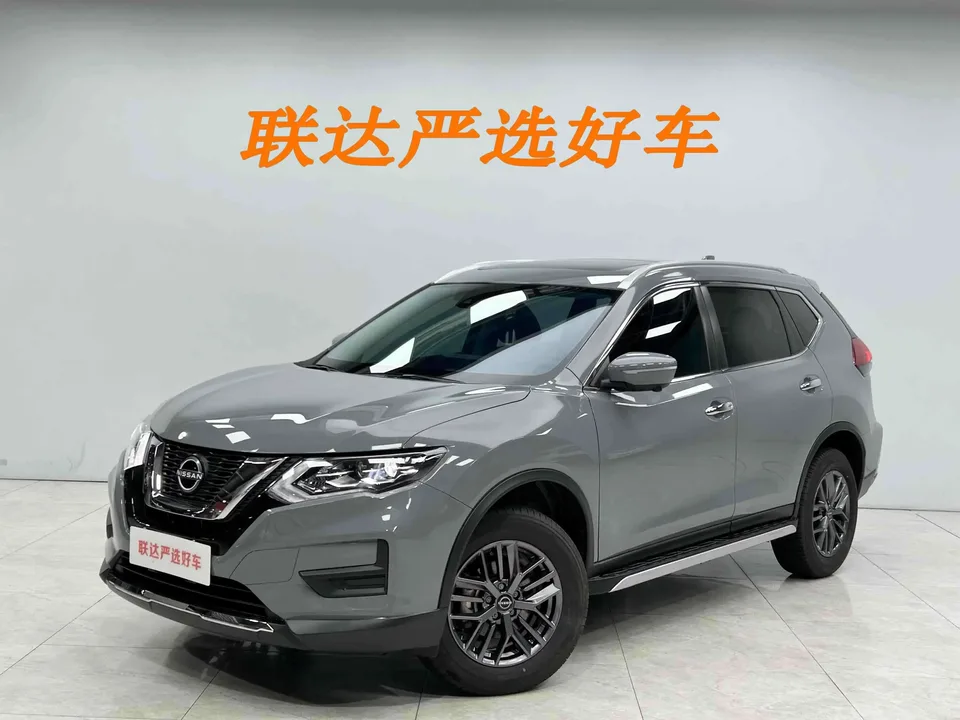 Nissan X-Trail Qijun 2025 Honor 2.0L 2WD Leading Edition 2025 — photo 1, buy with delivery to Moscow