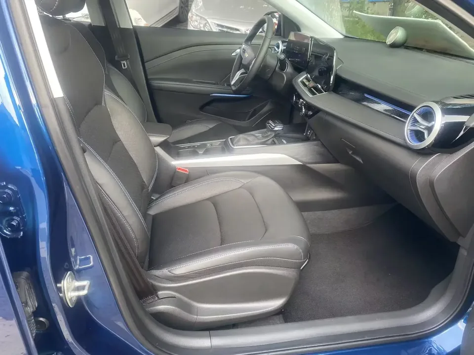 Chevrolet Monza Cruze 2023 1.3T Mild Hybrid Automatic Premium Edition 2023 — thumbnail 3