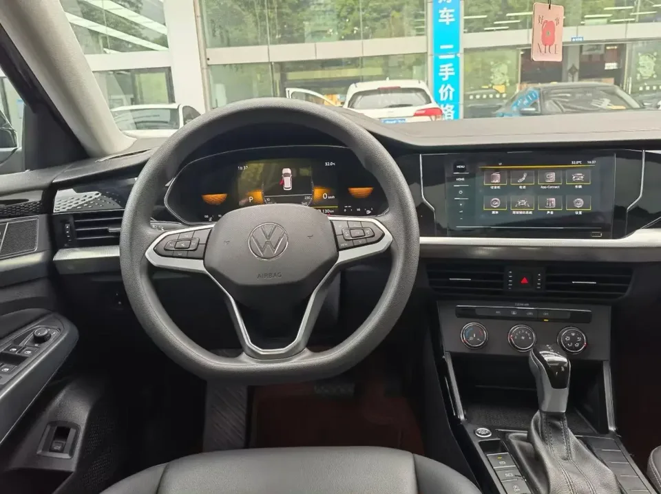 Volkswagen Passat Passat 2024 280TSI Business Edition 2024 — thumbnail 3