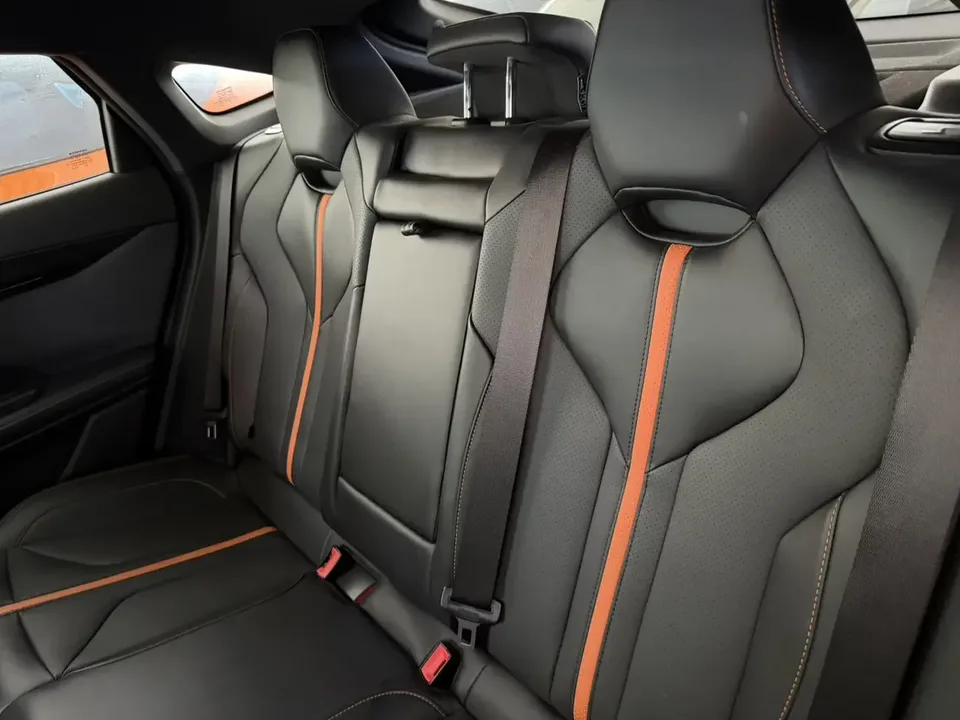 Changan UNI-V Changan UNI-V 2024 1.5T Premium 2025 — thumbnail 4