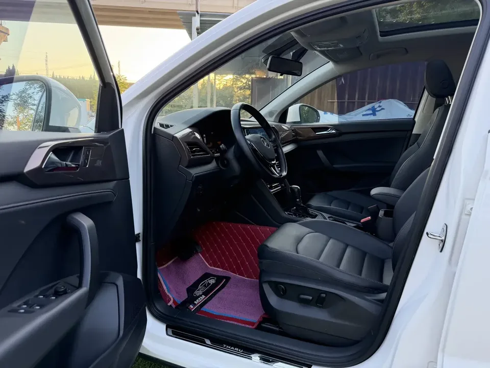 Volkswagen Tharu tuyue 2022 280TSI 2WD Comfort Edition 2022 — thumbnail 4