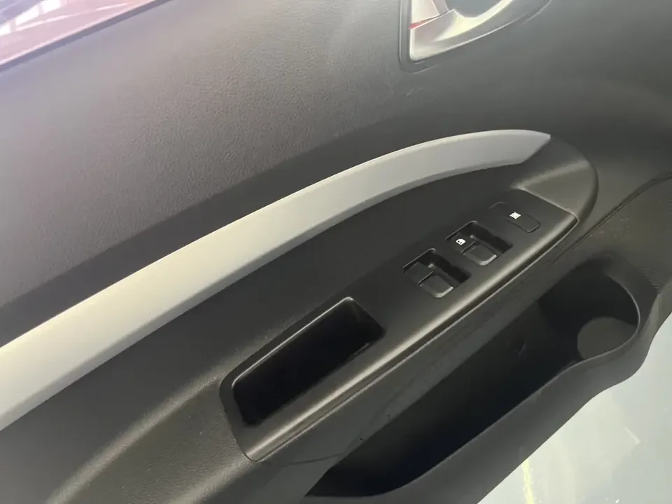 Kia KX1 Yipao 2021 Modified 1.4L CVT Sunroof Model 2022 — thumbnail 5