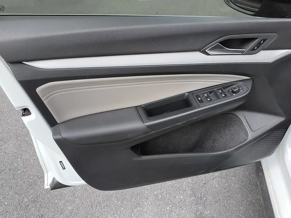 Volkswagen Golf golf 2023 280TSI DSG Pro 2023 — thumbnail 5
