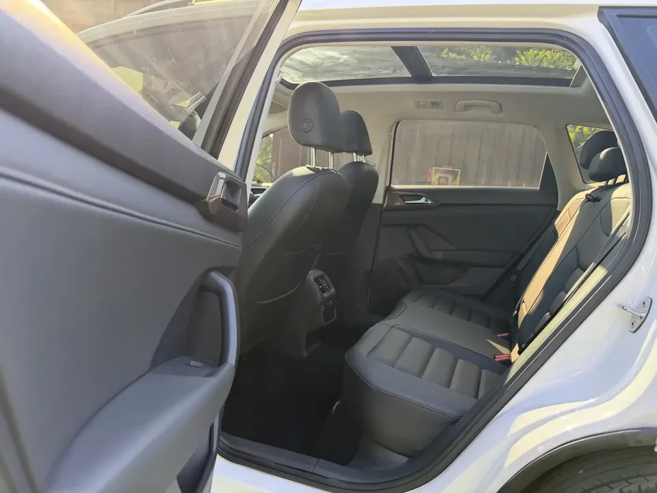 Volkswagen Tharu tuyue 2022 280TSI 2WD Comfort Edition 2022 — thumbnail 4