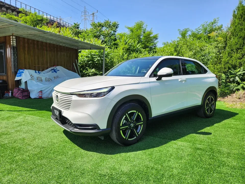 Honda VEZEL Binzhi 2023 1.5L CVT Technology Edition 2023 — фото 1, купить с доставкой в Москву