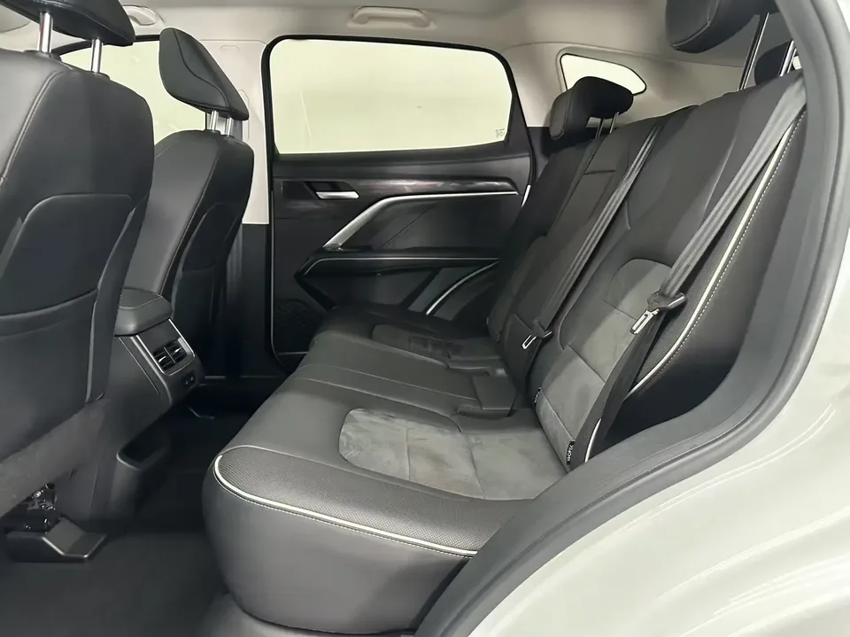 Haval H6 Haval H6 2021 National Trend Edition 1.5T Automatic City Edition 2023 — thumbnail 3