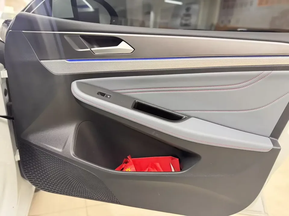 Volkswagen Lamando Lingdu 2024 Lingdu L 280TSI DSG Cool Edition 2025 — миниатюра 5