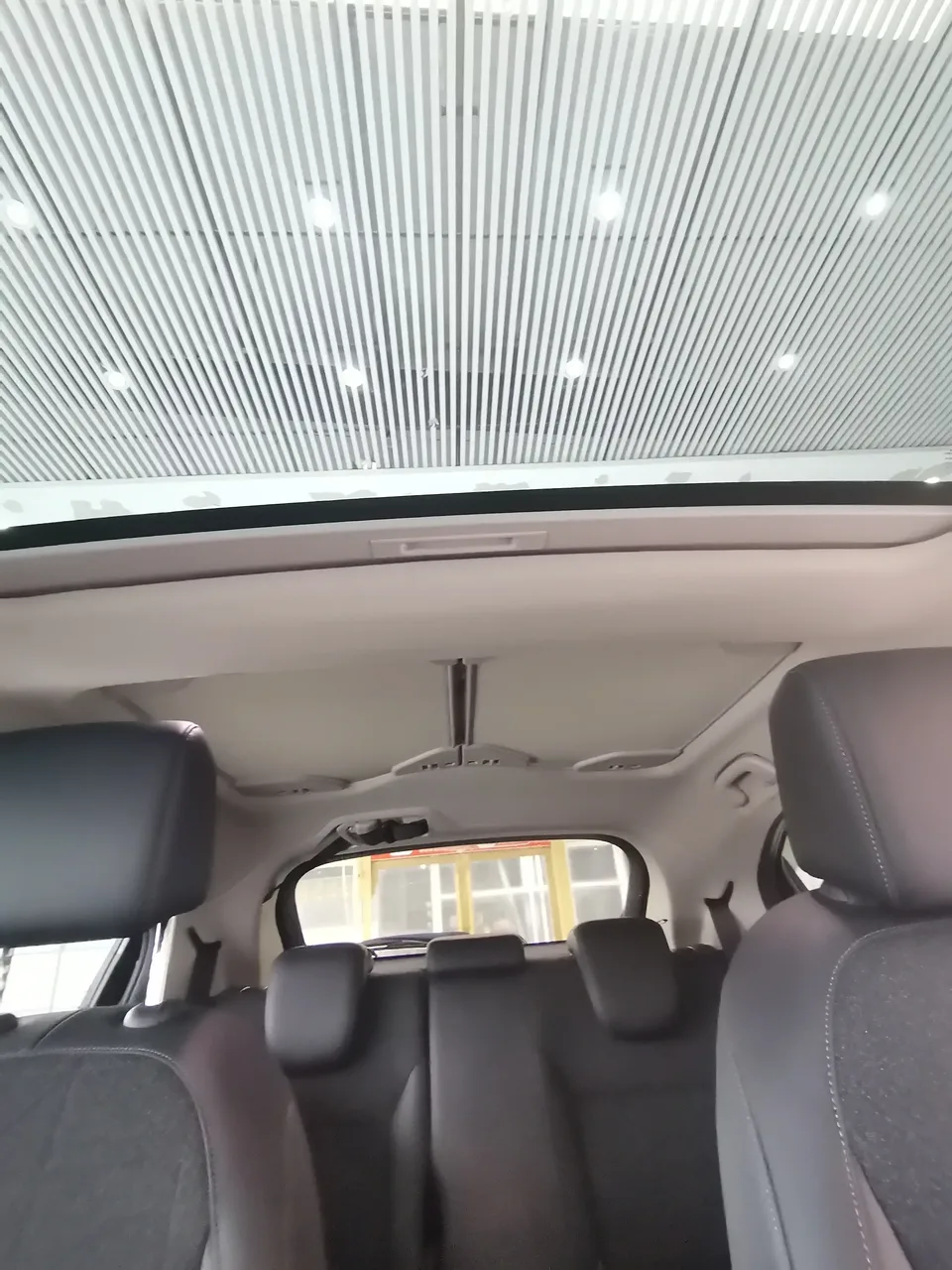 Honda VEZEL Binzhi 2023 1.5L CVT Technology Edition 2023 — thumbnail 4