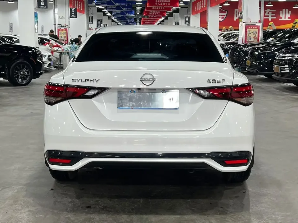 Nissan Sylphy Sylphy 2023 Modified 1.6L CVT Enjoy Edition 2025 — thumbnail 2