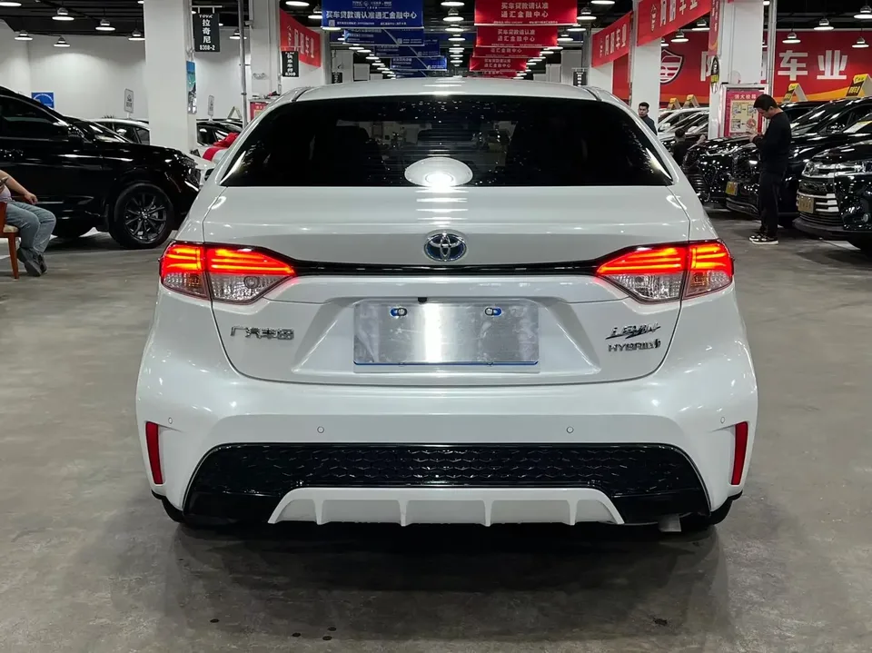 Toyota Levin Lei Ling 2022 Dual Engine 1.8H E-CVT Sports Edition 2022 — thumbnail 2