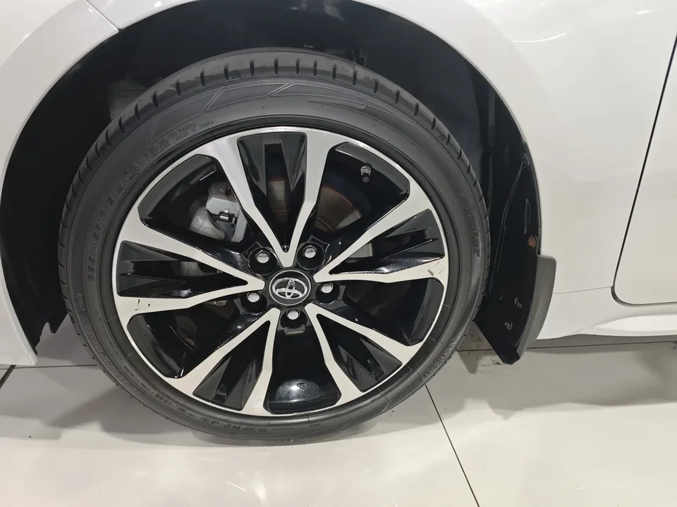 Toyota Levin Lei Ling 2022 Dual Engine 1.8H E-CVT Sports Edition 2022 — thumbnail 3