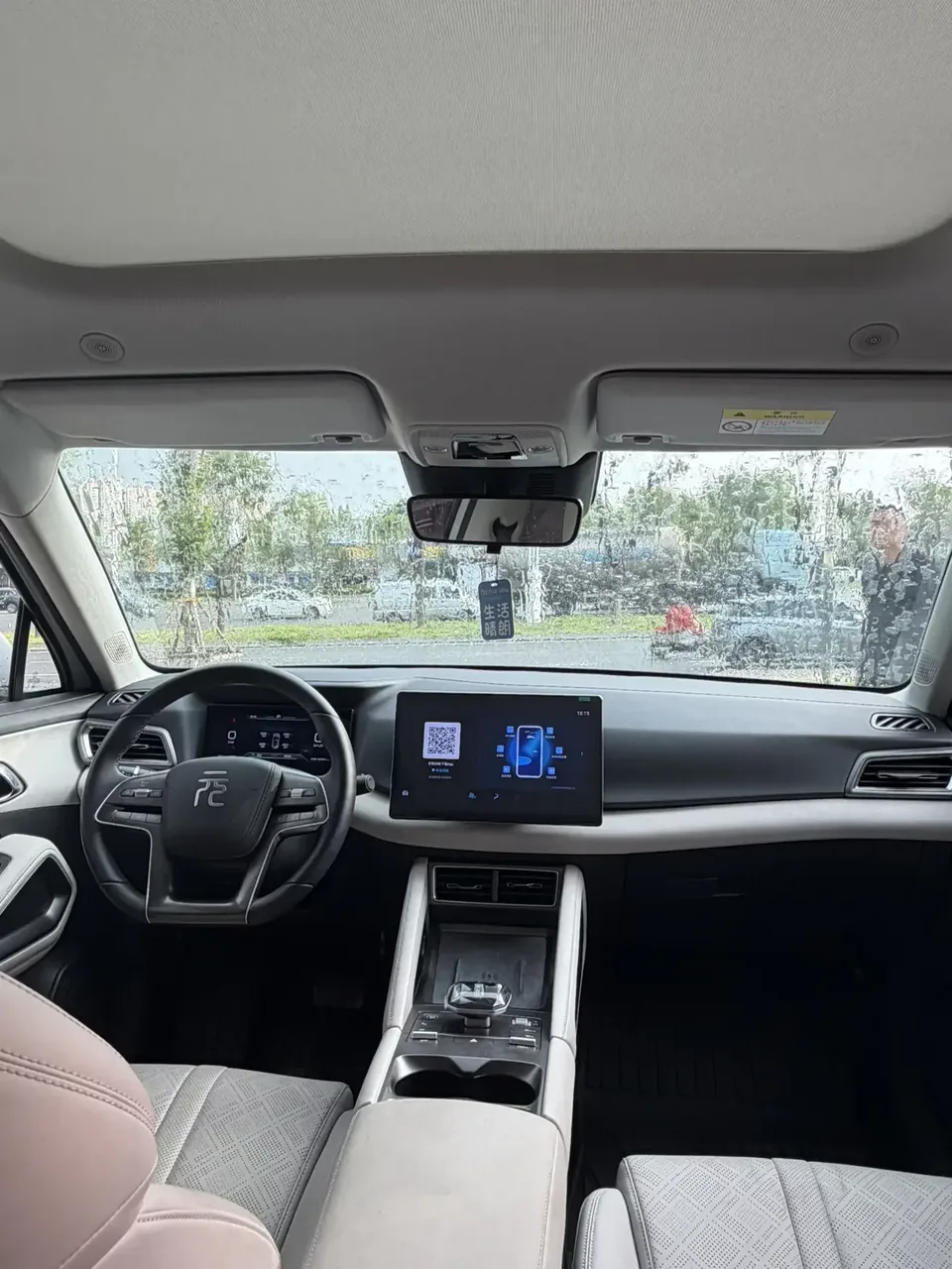 BYD Yuan Up Yuan UP 2024 401KM Surpassing Type 2024 — thumbnail 3
