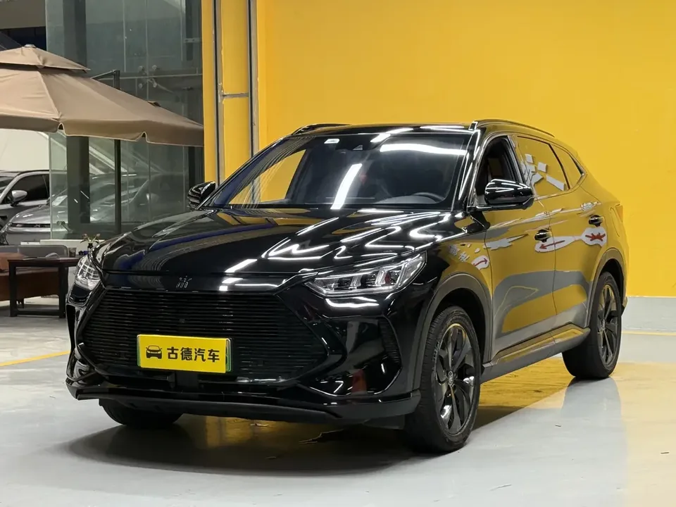 BYD Song PLUS DM Song PLUS DM 2021 DM-i 110KM 2WD Flagship PLUS 2022 — photo 1, buy with delivery to Moscow