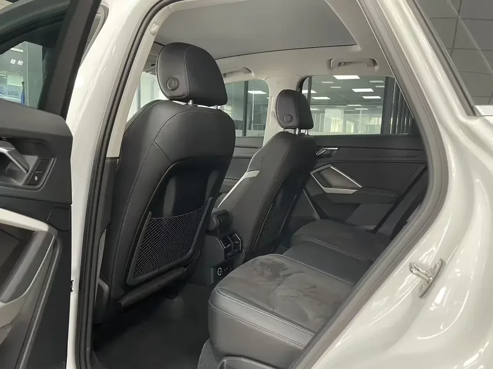 Audi Q3 Audi Q3 2022 35 TFSI Stylish Dynamic 2022 — thumbnail 5