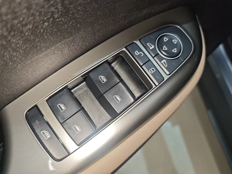 BYD Dolphin dolphin 2025 420KM Free Edition 2025 — thumbnail 5