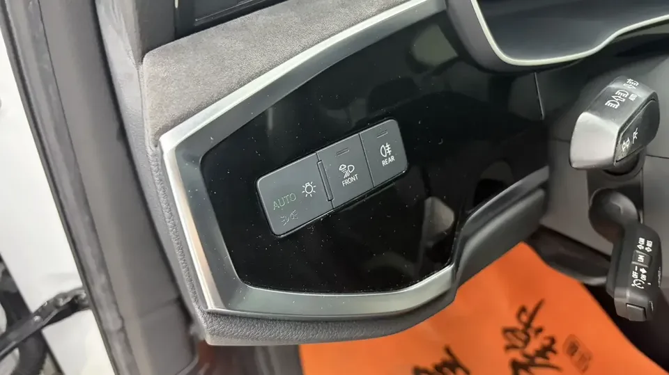 Audi Q3 Audi Q3 2022 35 TFSI Stylish Dynamic 2022 — thumbnail 5