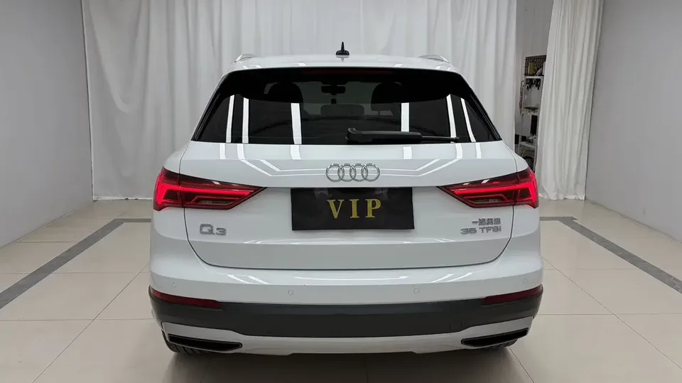 Audi Q3 Audi Q3 2023 35 TFSI Stylish and Elegant 2023 — thumbnail 2
