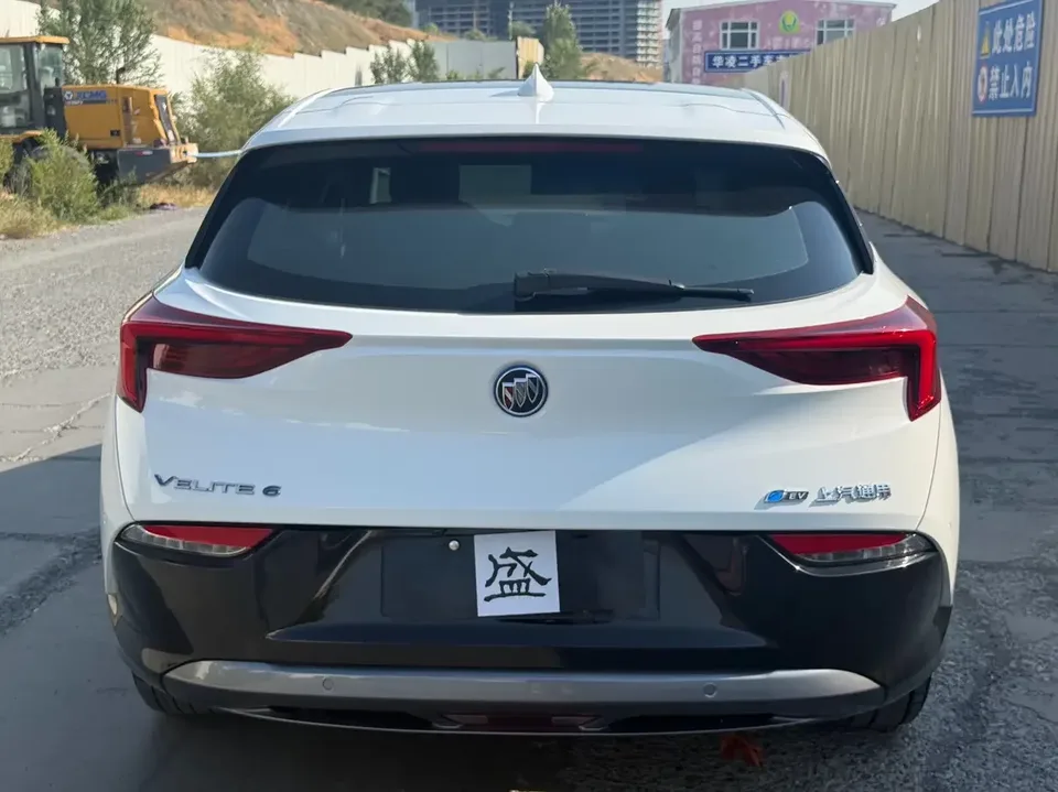 Buick Micro blue 6 Micro blue 6 2022 Connected Fashion PLUS 2022 — thumbnail 2