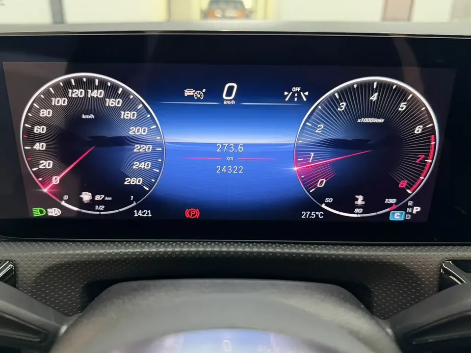 Mercedes-Benz Klasa A Mercedes Benz A Class 2023 A 180 L Sports Sedan 2023 — thumbnail 4
