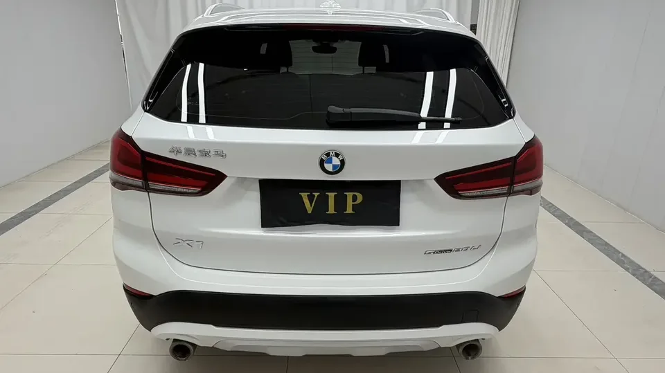 BMW X1 BMW X1 2022 sDrive20Li Fashion 2023 — thumbnail 2