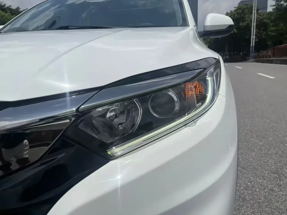 Honda VEZEL Binzhi 2022 1.5L CVT Phantom Night Pioneer Edition 2022 — thumbnail 3