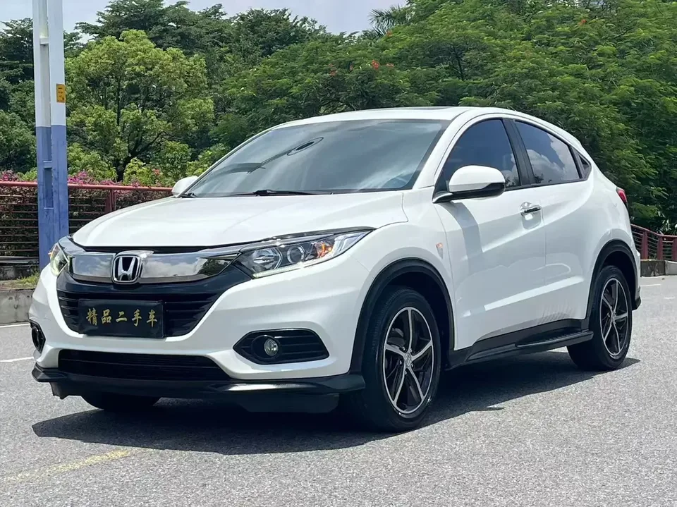 Honda VEZEL Binzhi 2022 1.5L CVT Phantom Night Pioneer Edition 2022 — photo 1, buy with delivery to Moscow