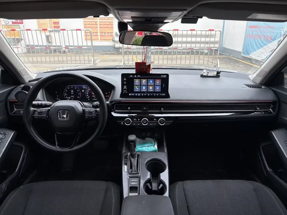 Honda CIVIC Civic 2022 240TURBO CVT Dynamic Edition 2024 — миниатюра 2