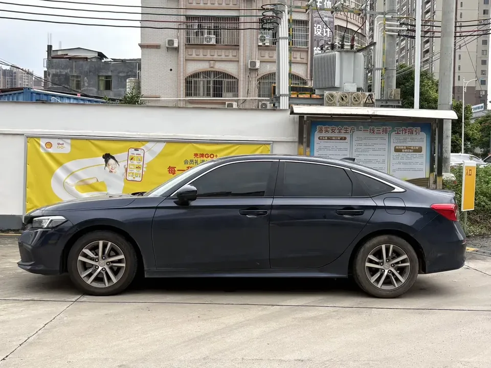 Honda CIVIC Civic 2022 240TURBO CVT Dynamic Edition 2024 — thumbnail 3