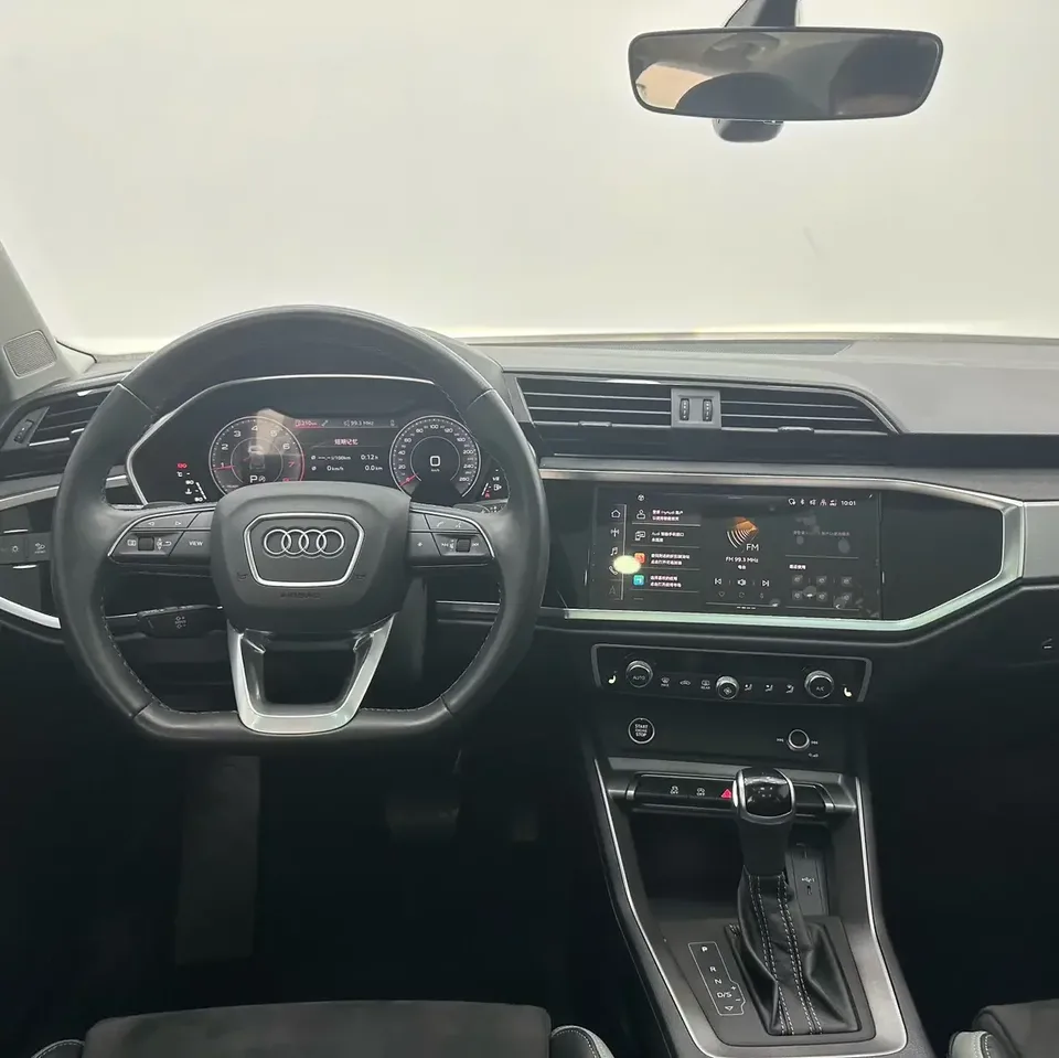 Audi Q3 Audi Q3 2023 35 TFSI Stylish Dynamic 2023 — thumbnail 3