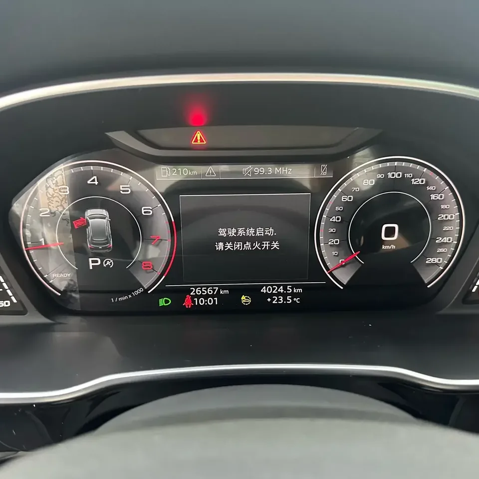 Audi Q3 Audi Q3 2023 35 TFSI Stylish Dynamic 2023 — thumbnail 4