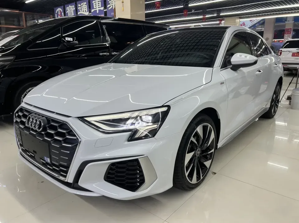 Audi A3 Audi A3 2023 A3L Limousine 35 TFSI facelift: stylish and sporty 2023 — photo 1, buy with delivery to Moscow