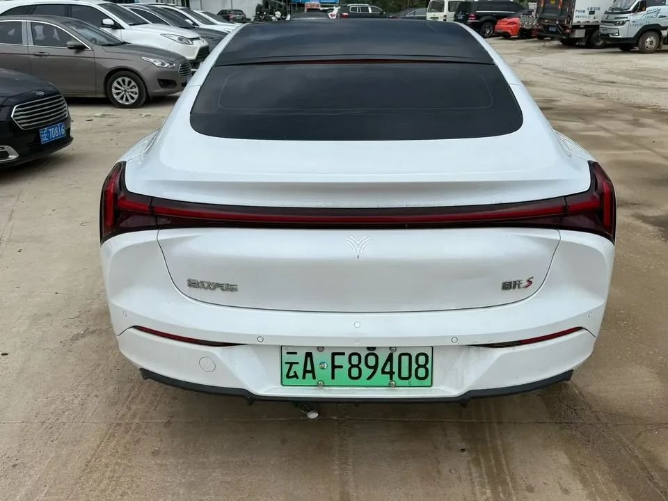 Hozon Neta S Nezha S 2024 Extended range 1060 Lite version 2023 — thumbnail 2
