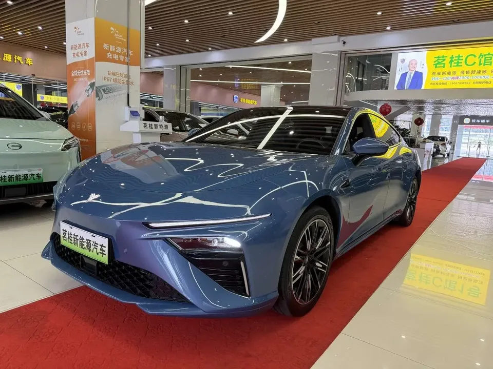 Hozon Neta S Nezha S 2024 Extended range 1060 Lite version 2023 — photo 1, buy with delivery to Moscow