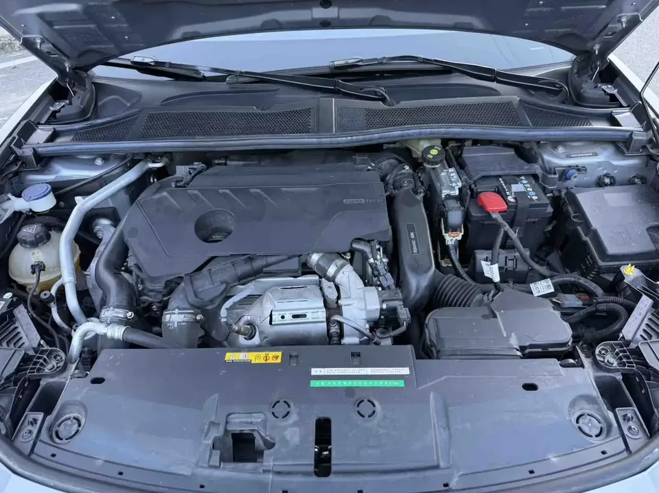 Peugeot 408X Peugeot 408X 2023 1.6T Gravity Edition 2024 — thumbnail 3
