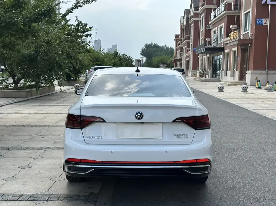 Volkswagen Sagitar Sagitar 2023 280TSI DSG Transcendence Lite 2023 — thumbnail 2