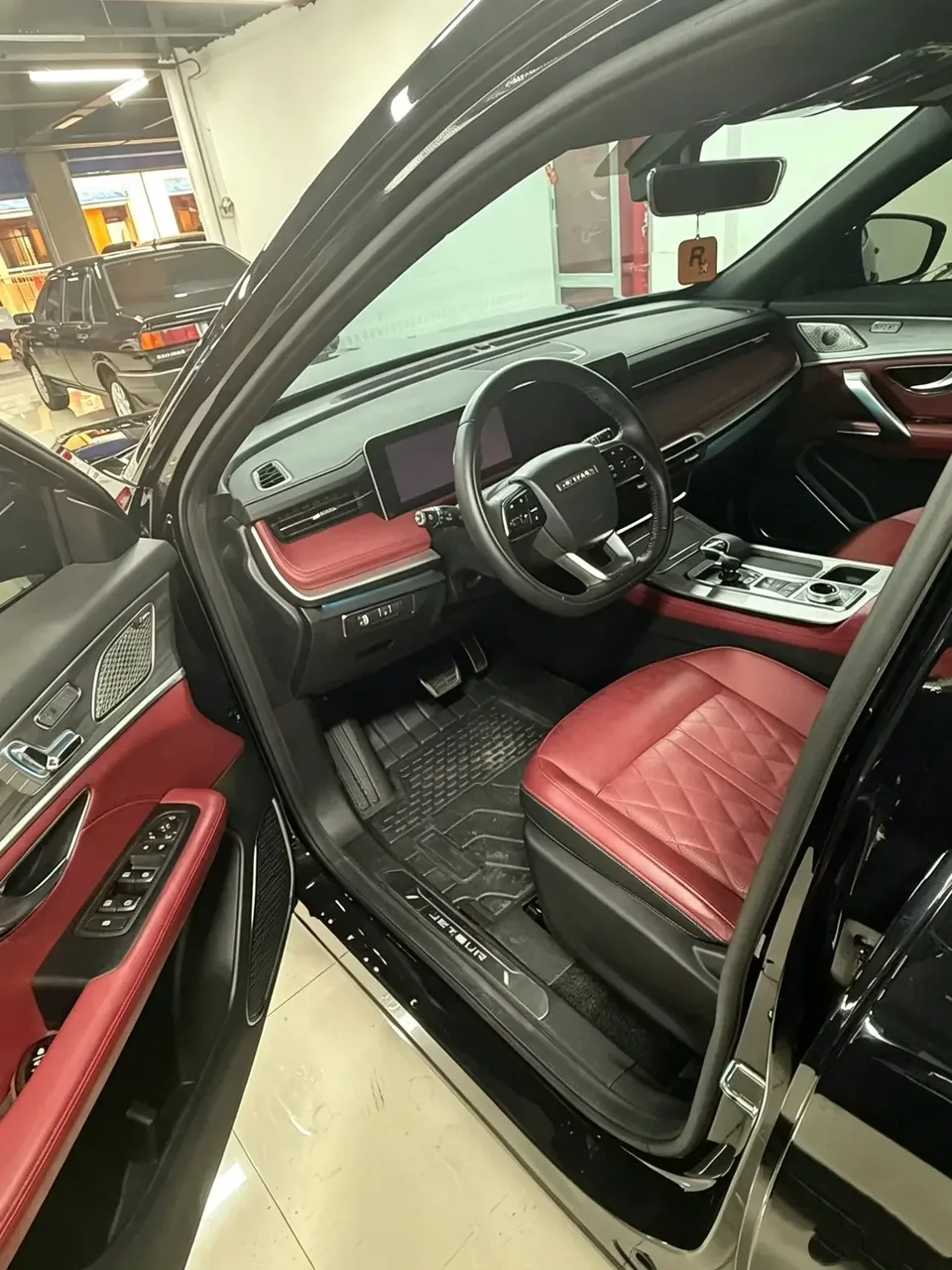 Jetour Jietu X70 PLUS Jietu X70 PLUS 2022 1.5T CVT 5-seater 2022 — thumbnail 2