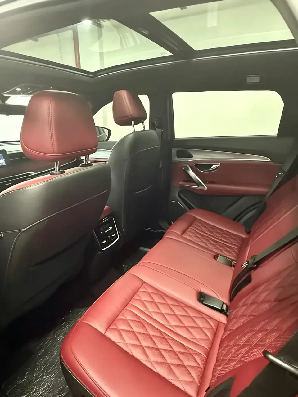 Jetour Jietu X70 PLUS Jietu X70 PLUS 2022 1.5T CVT 5-seater 2022 — thumbnail 3
