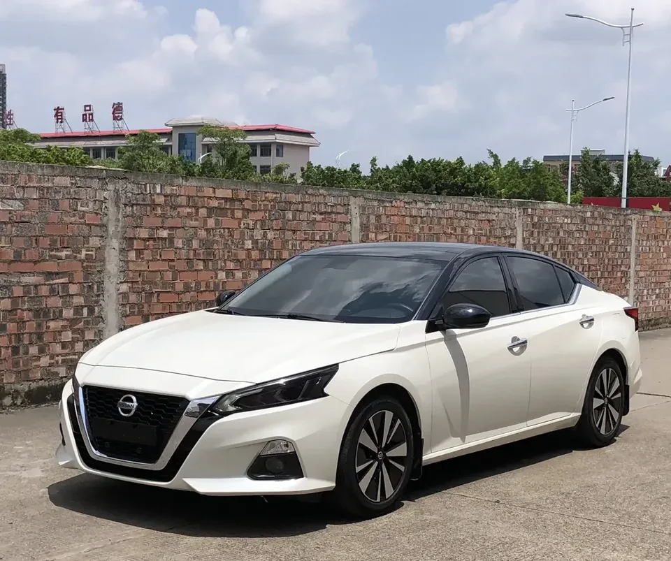 Nissan Altima Sound of nature 2021 2.0L XL Comfort Edition 2022 — photo 1, buy with delivery to Moscow