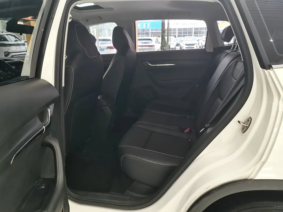 Skoda Comek Comek 2022 1.5L Automatic Comfort Edition 2022 — миниатюра 4
