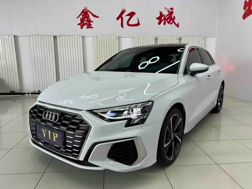 Audi A3 Audi A3 2022 Sportback 35 TFSI: A progressive sports model 2022 — photo 1, buy with delivery to Moscow