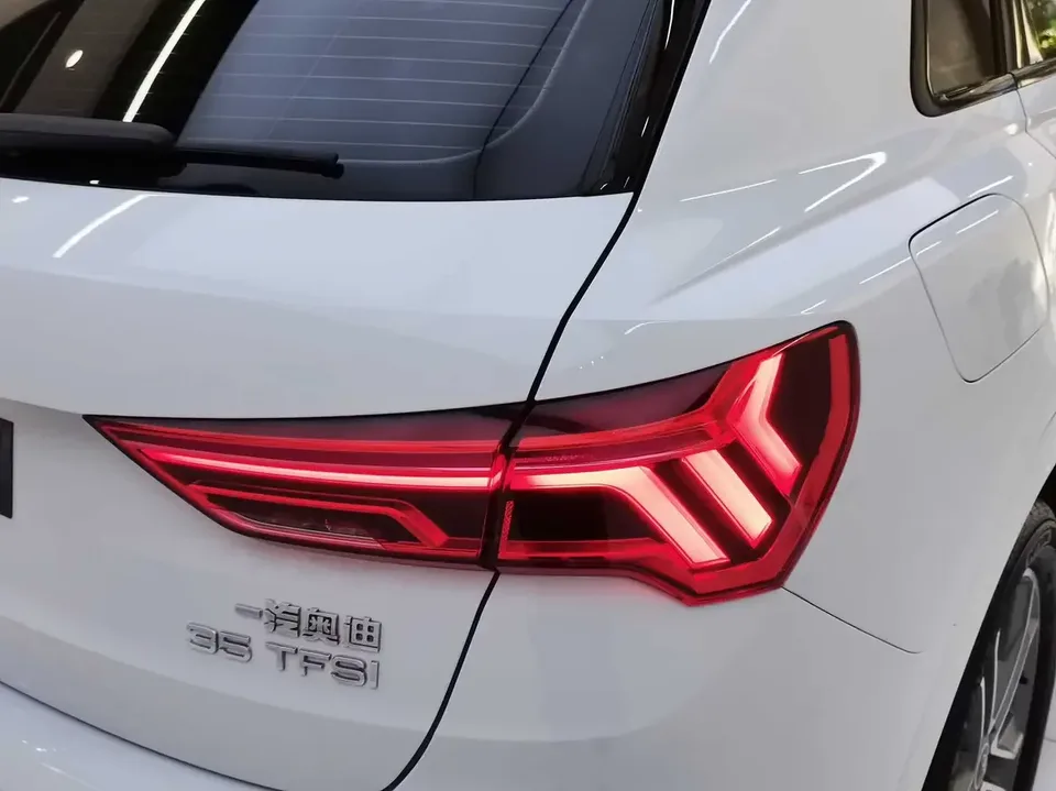 Audi Q3 Audi Q3 2023 35 TFSI Stylish Dynamic 2023 — миниатюра 3
