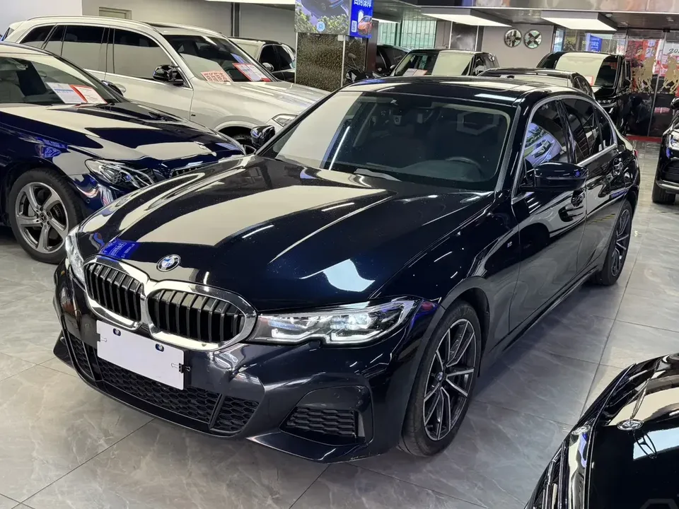 BMW 3 Series BMW 3 Series 2022 320Li M Sport Package 2022 — photo 1, buy with delivery to Moscow