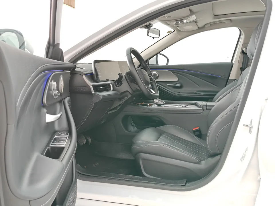Chery Arrizo 8 Arrizo 8 2024 1.6TGDI DCT 2024 — thumbnail 5
