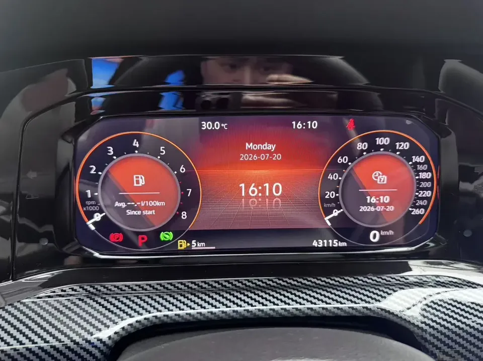 Volkswagen Golf golf 2021 280TSI DSG R-Line 2022 — thumbnail 4